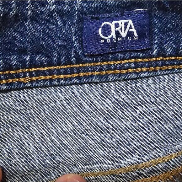 Lucky Brand Women's Denim Shorts Blue Embroidered Accent Details‎ Casual - Picture 11 of 12